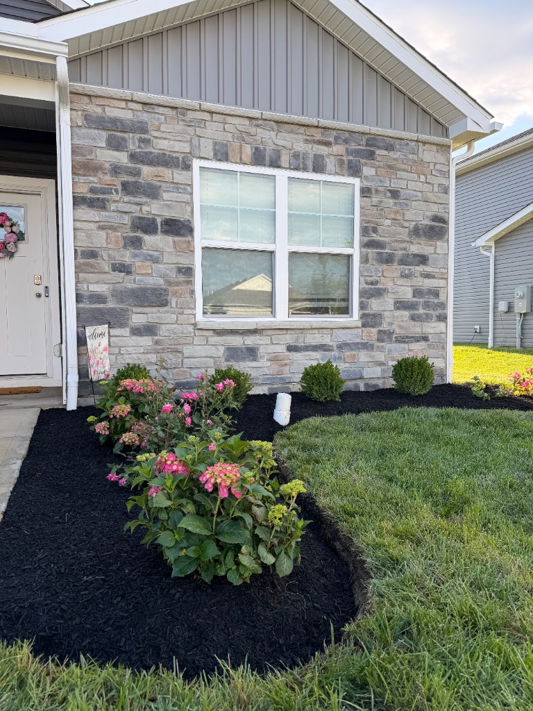 A New-Build Yard, Done From the Soil Up detail